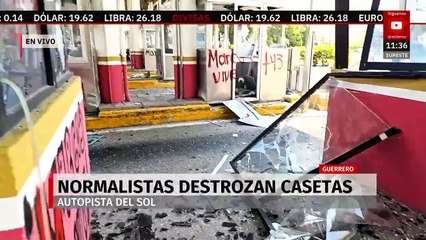 Normalistas realizan destrozos en casetas de Palo Blanco, Guerrero