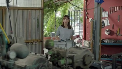 Army_Soldier_Fall_in_Love_with_a_Beautiful_Surgeon_Part-2__Descendants_of_the_Sun_Explained_in_Hindi(360p)