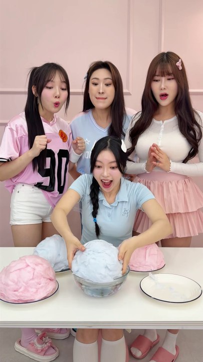 뭐가 들어 있을까.🤔