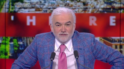 L'édito de Pascal Praud : «Sénat : un moment de recueillement pour Aboubakar Cissé»