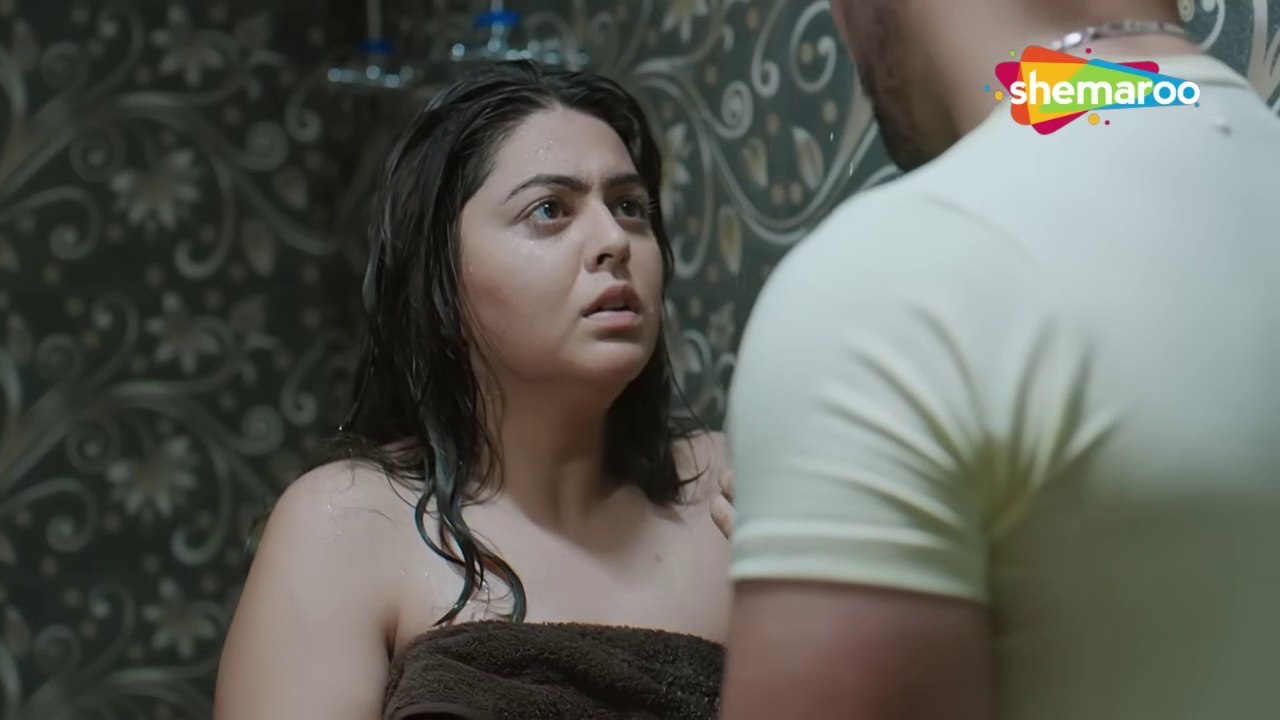 Paraye Mard Se Sambandh _ Shafaq Naaz - Fezan Khan Hot Romance _ Angithee 2  @ShemarooPrimeScreen_