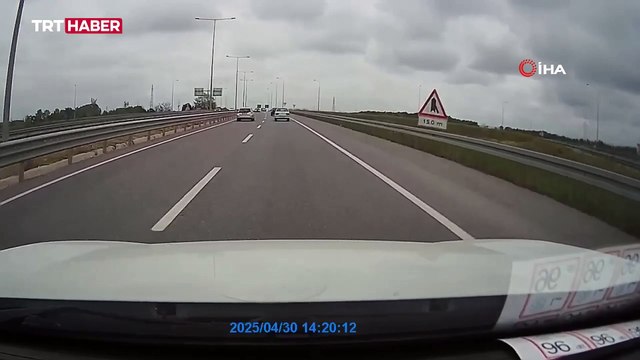 Ters yönde giden araç tehlike saçtı