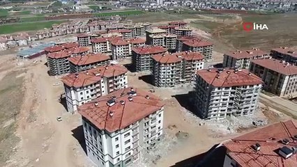 Asrın felaketinin ardından inşaatı hala süren kalıcı konutların son hali görüntülendi