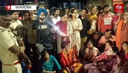 মহিলাকে উত্যক্ত করায় অগ্নিগর্ভ আসানসোল, দুই গোষ্ঠীর সংঘর্ষ; বাইকে আগুন