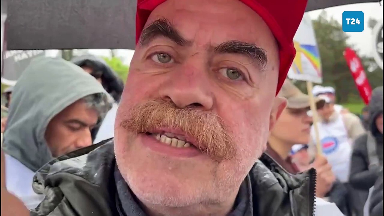 Yönetmen ve senarist Ezel Akay, 1 Mayıs'ta Kadıköy'de: Sinema emekçilerinin kalabalık katılımı büyük değişimi gösteriyor