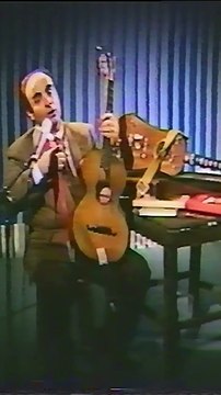 Sfoglia Firenze di Riccardo Marasco in: Buonanotte schifi! Firenze TIVU' -1989