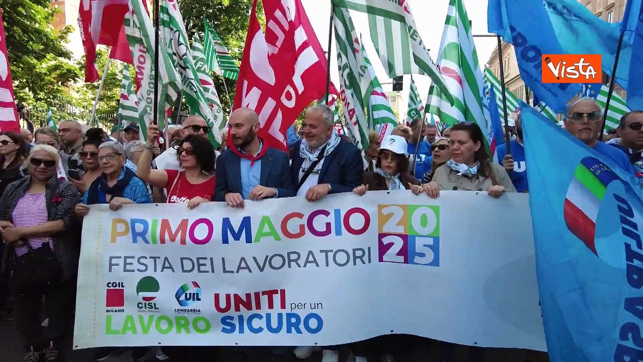 Primo Maggio a Milano, il corteo di Cgil, Cisl e UIl a Porta Venezia