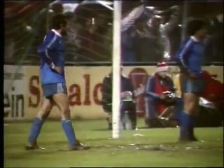 COUPE DE L' UEFA - 1981 - SAISON 1981/1982 -