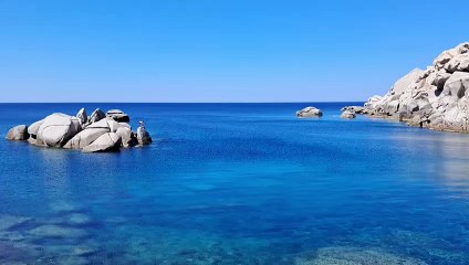 Primo maggio a Santa Teresa, a Capo Testa è già estate