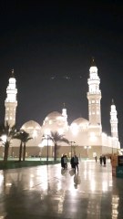 The beauty of Quba Mosque at night is captivating.