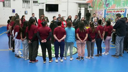 Colômbia liberta 99 mulheres presas por narcotráfico