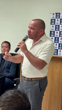 Prefeito de Santa Cruz Cabrália declara apoio a Jerônimo após recusa de ACM Neto em ir na cidade meia hora pra tirar foto