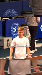 Il pète un plomb et se fait disqualifier 😳