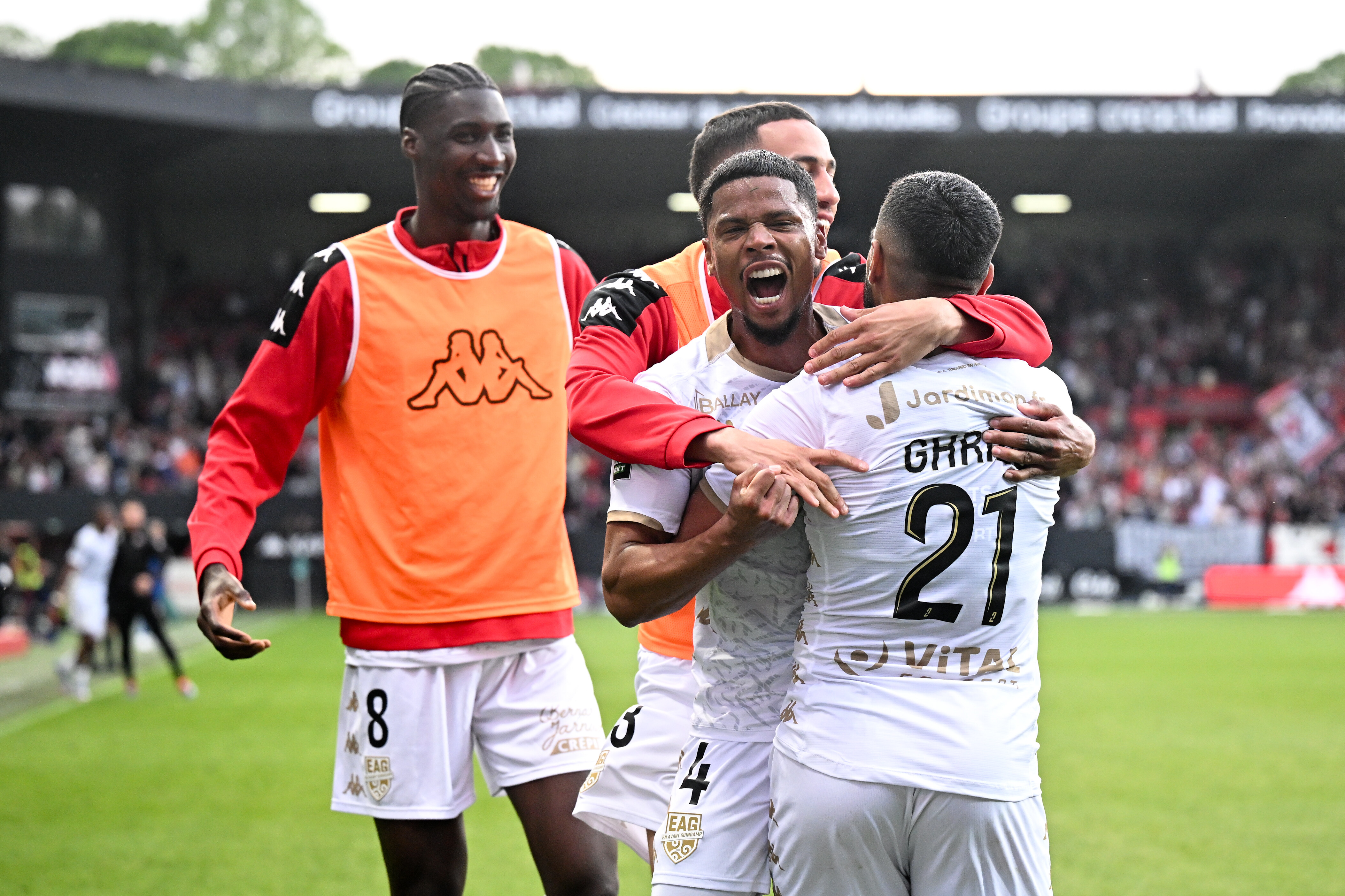 Ligue 2 : Guingamp devra attendre pour les playoffs