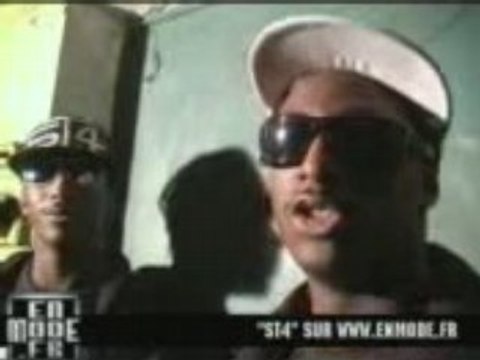 ST4 CLAN SUR EN MODE.FR SISI C DU LOURD