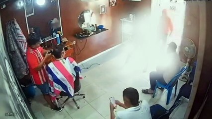 Graban ataque a cliente de barbería en Colombia