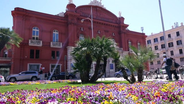 Bari: il Maestro Riccardo Muti dirige l'Europakonzert al teatro Petruzzelli