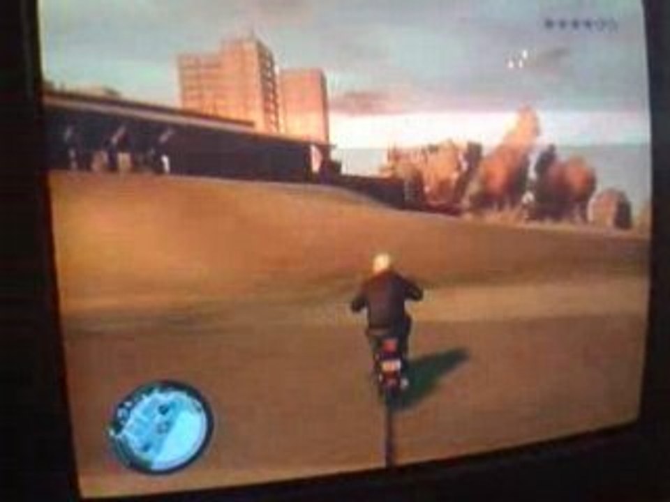 GTA IV - TOur en scooter kewee ! 50 cm3 !!!
