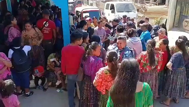 Guatemaltecos exigen les devuelvan su dinero en KMEC