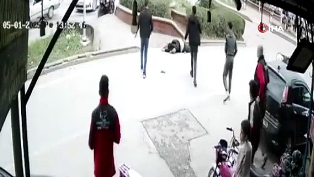 Kilis’te motosiklet sürücüsünün ağır yaralandığı kaza kamerada