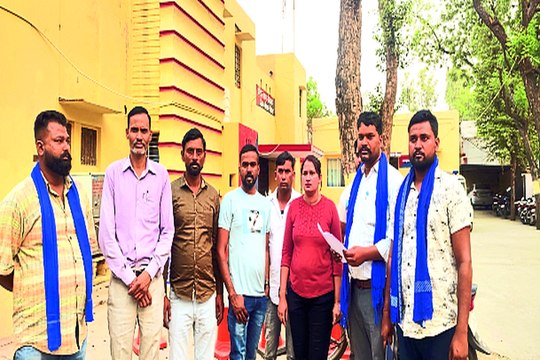 खैरथल की घटना : पुलिसकर्मियों ने युवक को बन्धक बनाकर की मारपीट, 15 लाख की मांगी फिरौती.... देखें वीडियो .....