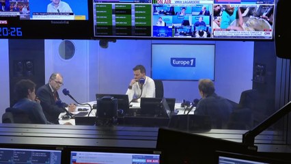 Philippe Bilger : «J’ai été frappé par le contraste effrayant entre le rassemblement à Paris et le meeting de M.Le Pen avec J.Bardella, où on voyait une multitude de drapeaux français»