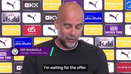 Guardiola waiting on Manchester City fans to invite him to the pub