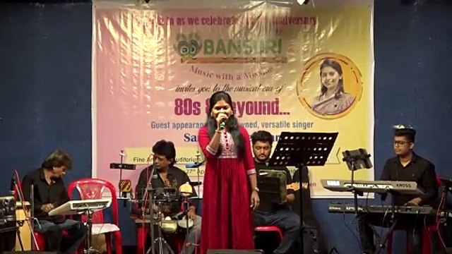 Mere Khwabon Mein Jo Aaye | Moumita live cover #90s evergreen hit bollywood song