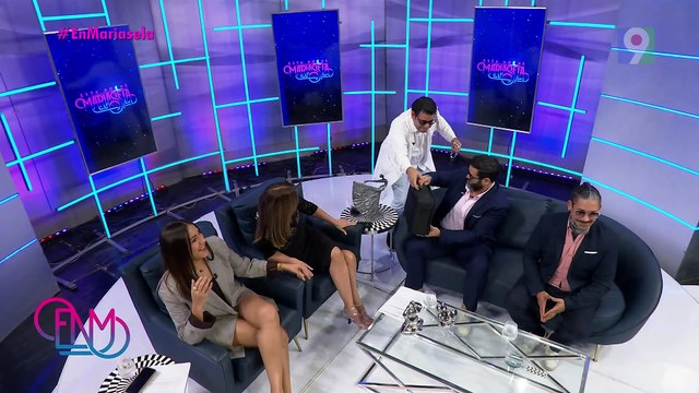 Dr. Cruz General llega para examinar y dar sus ocurrentes diagnósticos | ENM