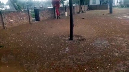 प्रदेश में कई जगह बारिश के साथ ओले गिरे, गर्मी से लोगों को मिली राहत