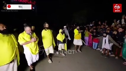 संत प्रेमानंद महाराज की पदयात्रा फिर रुकी; केली कुंज आश्रम ने भक्तों से की भावुक अपील