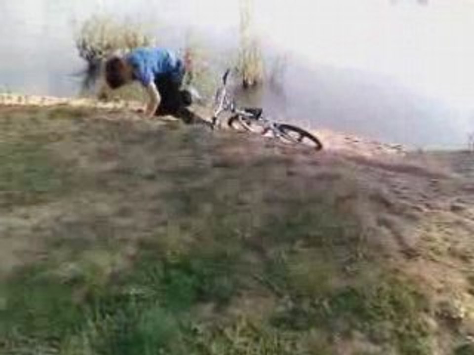 Intro jackass
