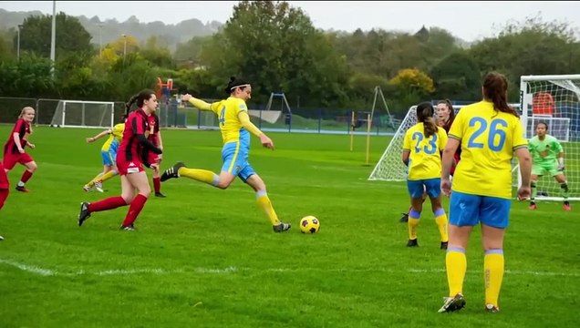 Les femmes transgenres ne pourront plus prendre part aux compétitions féminines de football en Angleterre et Ecosse à partir de la saison prochaine, suite à une décision de justice sur la transidentité