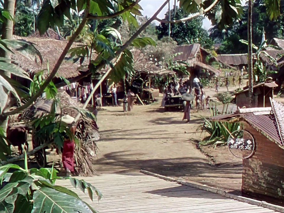 Flammen über fernost