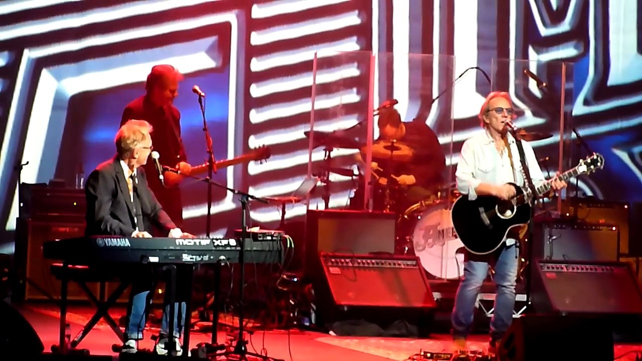 America - California Dreamin