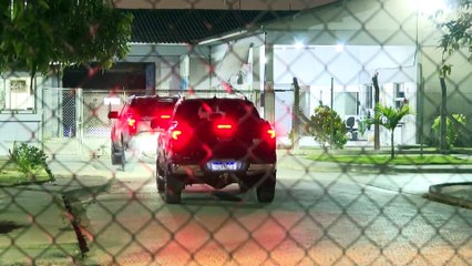 Ex-presidente Fernando Collor deixa presídio em Maceió