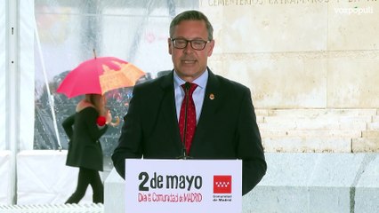 Serrano habla de deriva infantil del PSOE