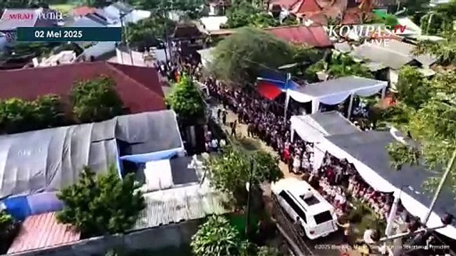 Prabowo Hadiri Peringatan Hardiknas di Bogor, Disambut Antusias Siswa