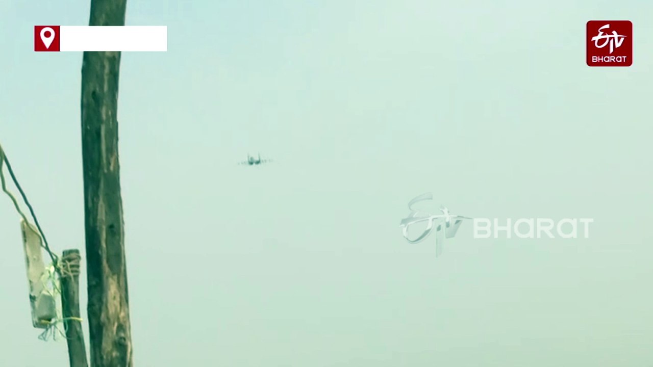 IAF Demonstrates Rafale, Jaguar, Mirage Flypast And Landing On Ganga Expressway Airstrip
