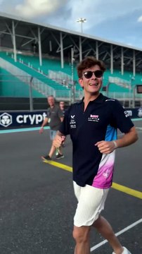 El doble de Colapinto se hizo presente en el GP de Miami y confundió a los fanáticos