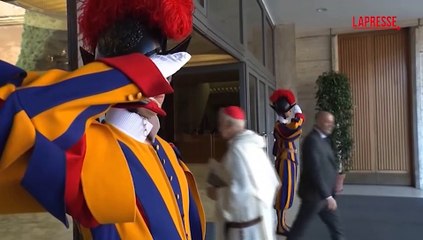Conclave, l'arrivo dei cardinali in Vaticano