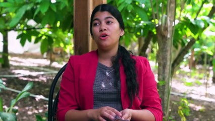 ESTA MUJER COMIA LO MISMO TODOS LOS DIAS Y ESTO HIZO SU VECINA   LOS SOCIOS SOY