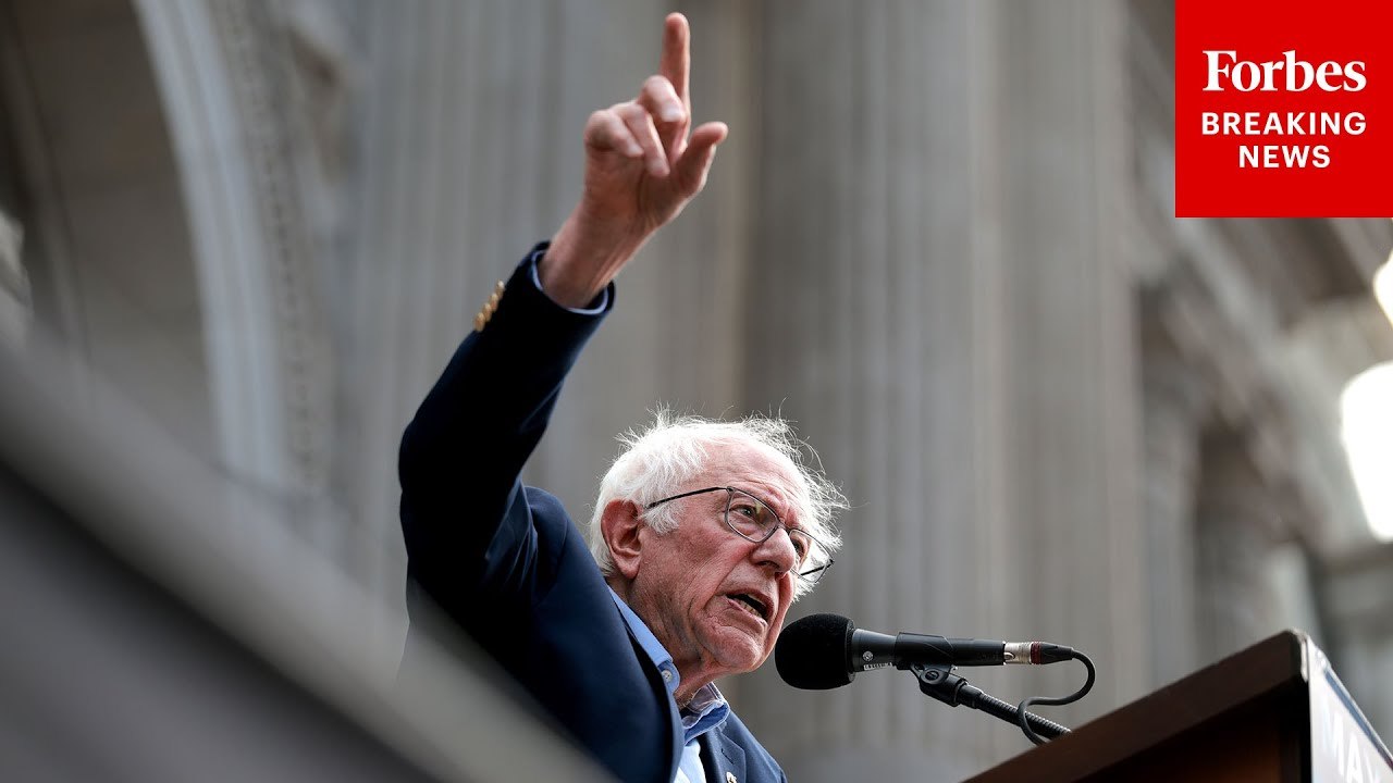 'Throw Them Out!': Bernie Sanders Decries Politicians Who Vote For Tax Cuts For Billionaires