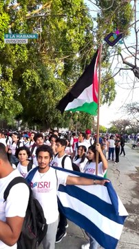 Artistas cubanos en el Primero de Mayo; Solidaridad y celebración