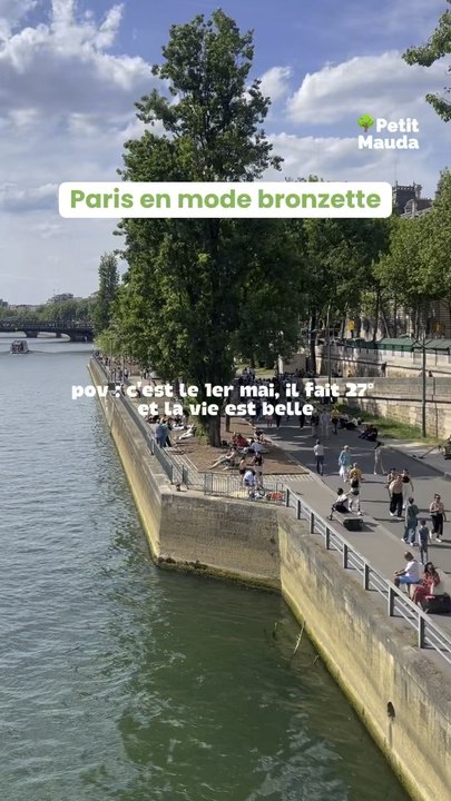 🌞 les Parisiens en mode bronzette !Du soleil et des parcs pleins de monde qui profitent de ce moment de détente ☀️©️ Crédit : Petit Mauda👉🏻 Abonne-toi ! 🌳
