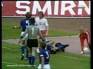 1974 Classic 1974 FIFA World Cup Match: Italy vs Poland in Stuttgart ⚽ - thumbnail
