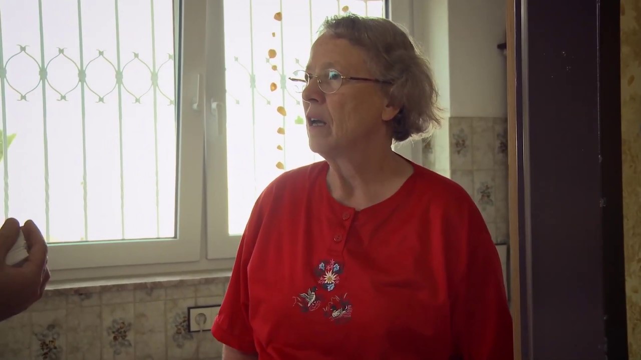 Der Unternehmer, das Dorf und die Künstler - Trailer (Deutsch) HD