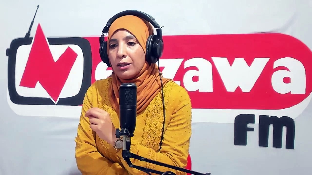 استخدام الطاقة المتجددة في الفلاحة الواحية ,دور الطاقة الشمسية في تشغيل المضخات الفلاحة وترشيد استهلاك المياه وامكانيات استغلال الطاقة النظيفة في عمليات التخزين والتبريد  البرنامج في اطار مشروع ضوء على الاقتصاد وبمبادرة من منظمة مراسلون بلاحدود وفي اطار