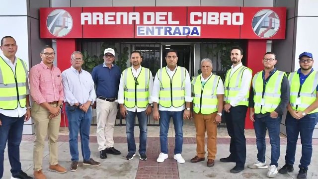 Cápsula Deportiva Kelvin Cruz ministro de deportes realizo inspecciones tecnica al techo de la arena Oscar Gobaira en Santiago.