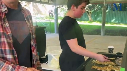 Democracy sausages at Mount Ousley for the federal election on May 3